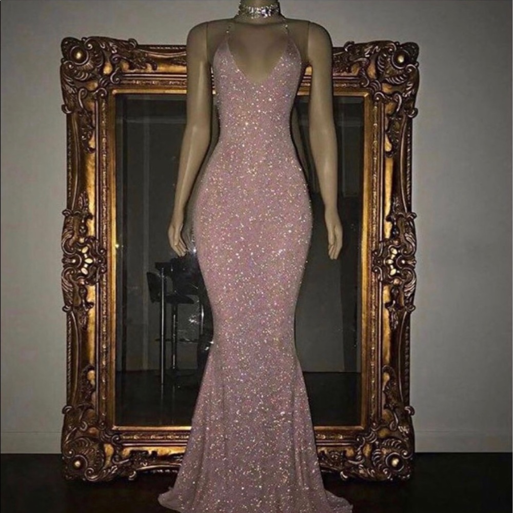 ✨HAILEY GLITZ GOWN IN BABY PINK💕 ✨
